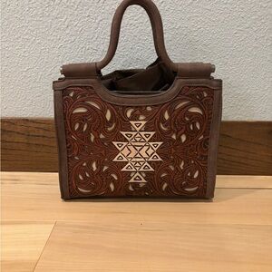 NWOT Trinity Ranch Tooled Conceal Carry Purse